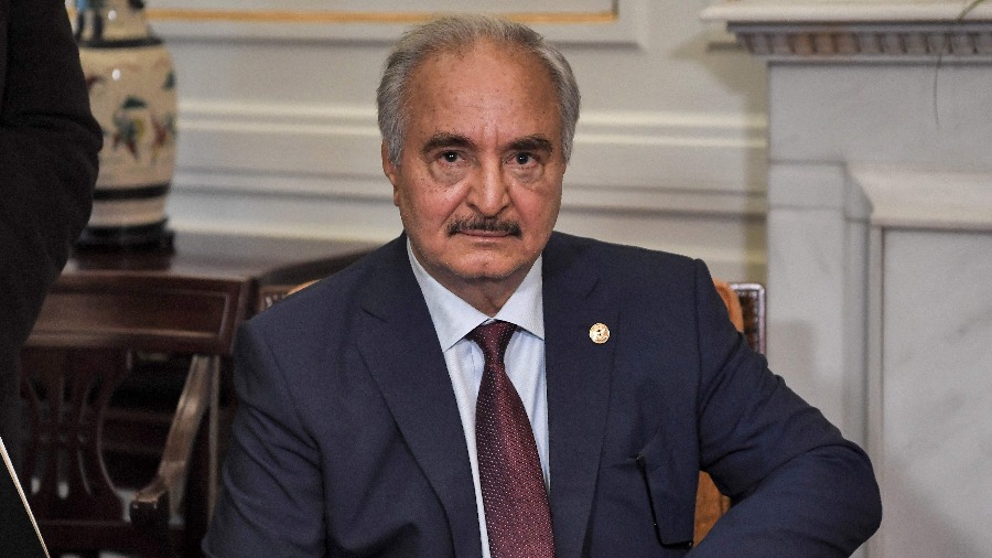خليفة حفتر